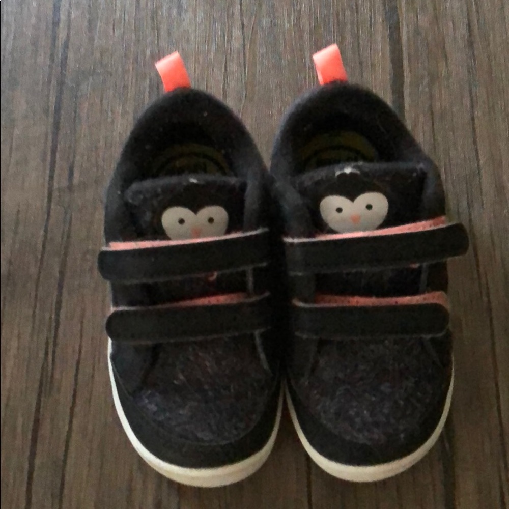 Girls Reebok sneaker